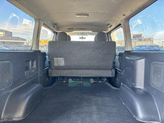 ハイエースバン