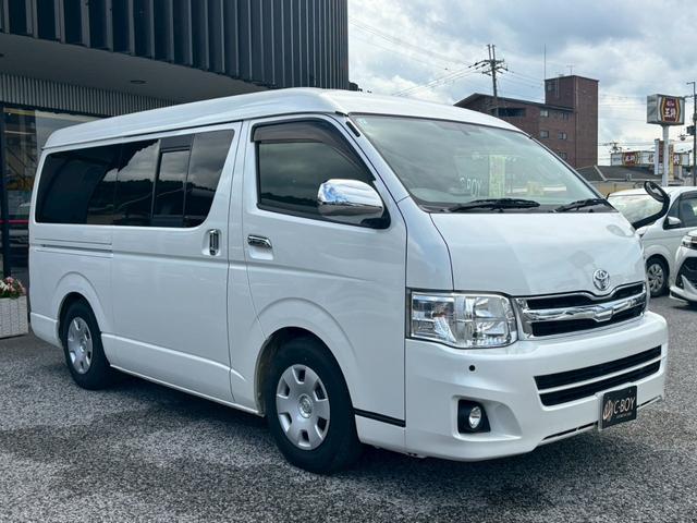 ハイエースバン