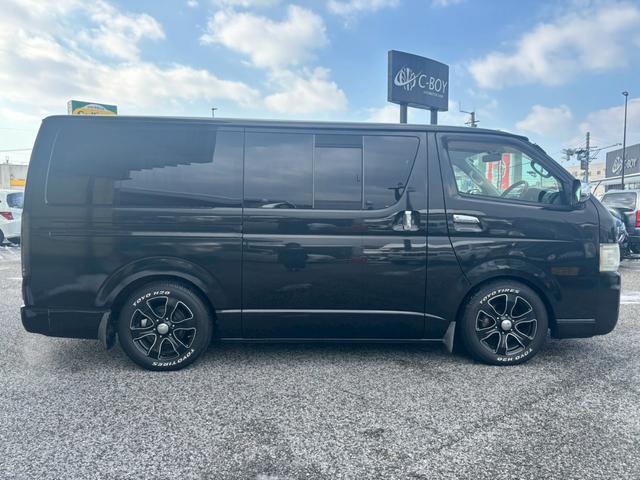 ハイエースバン