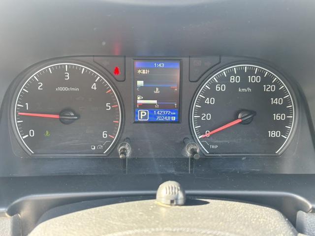 ＮＶ３５０キャラバンバン