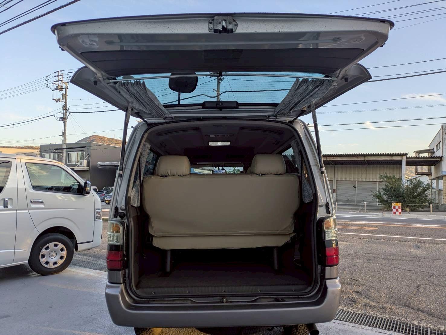 ハイエースワゴン