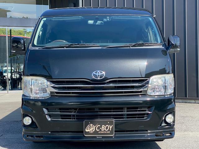 レジアスエースバン