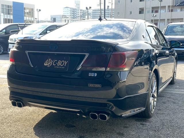 クラウンハイブリッド