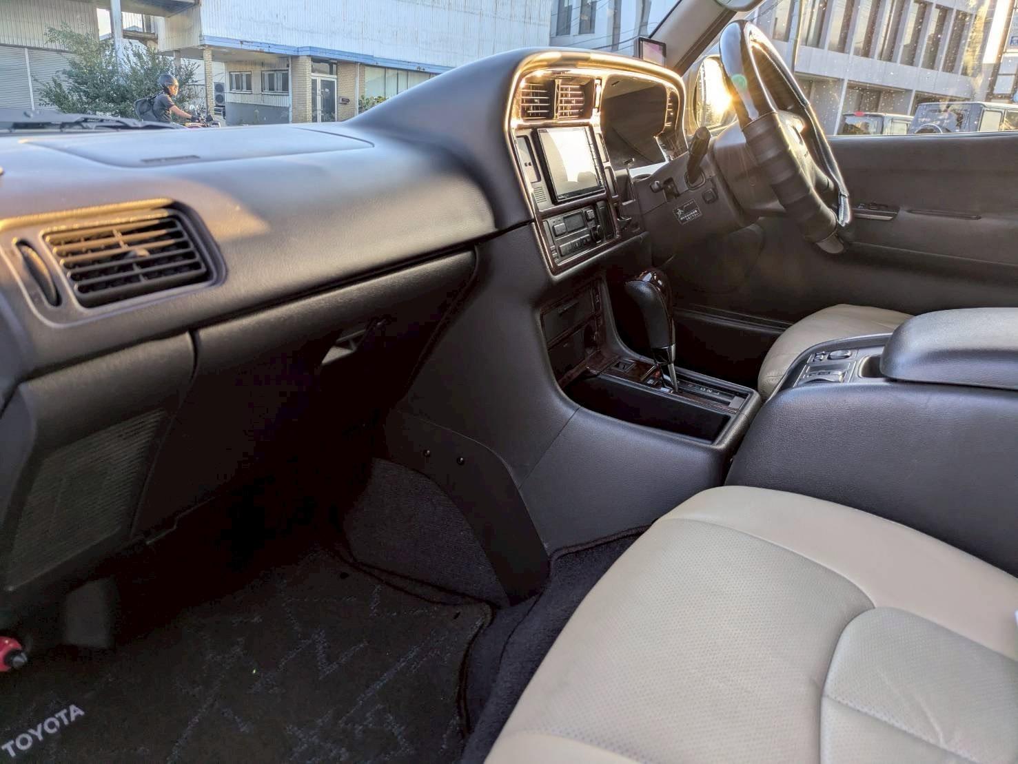 ハイエースワゴン