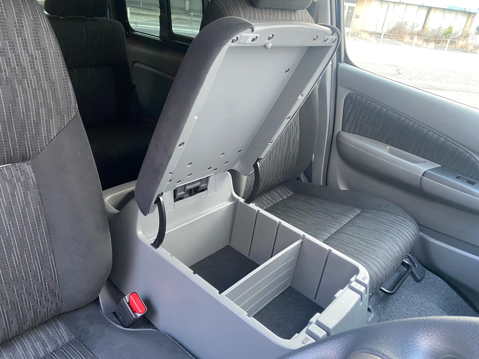 ＮＶ３５０キャラバンバン