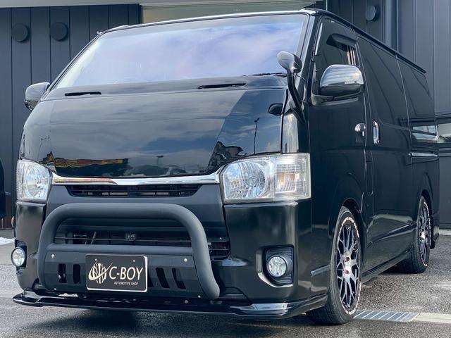 ハイエースバン