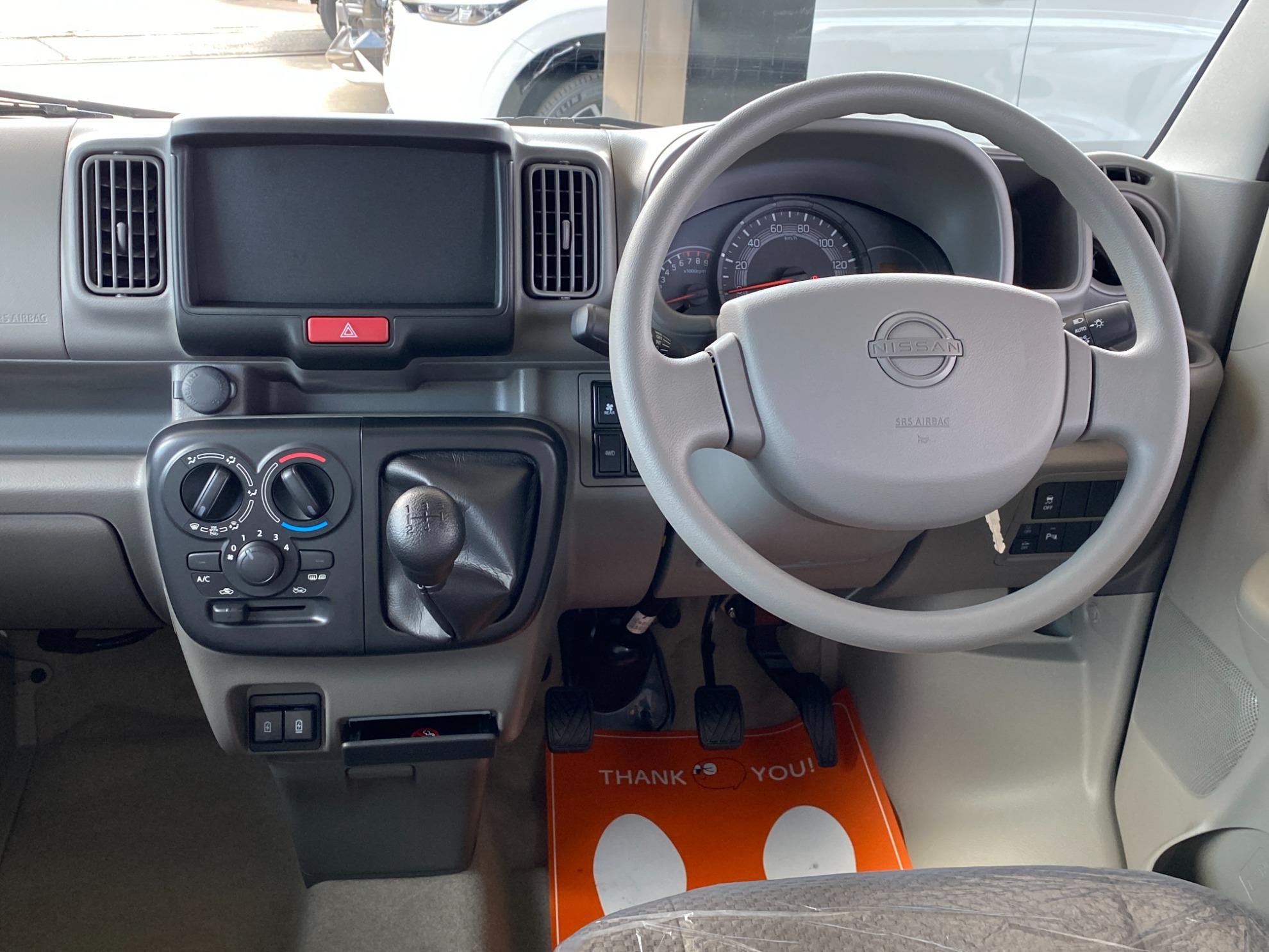 ＮＶ１００クリッパーバン