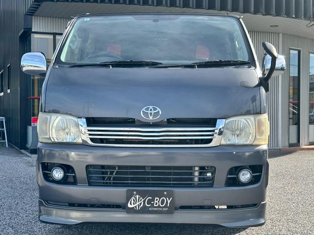 ハイエースバン