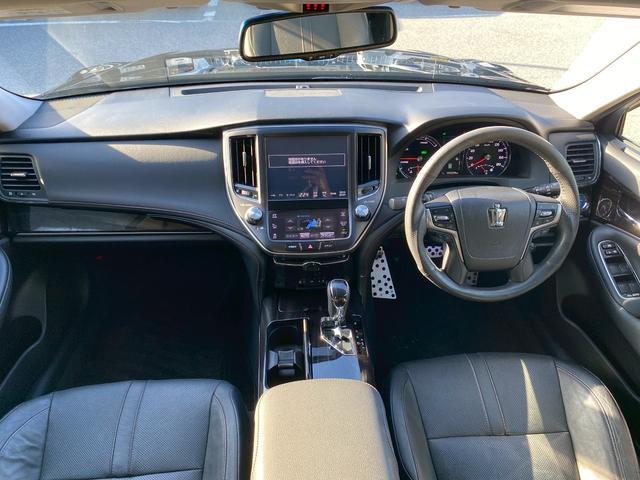 クラウンハイブリッド