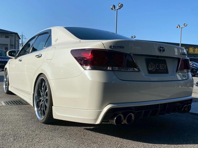 クラウンハイブリッド