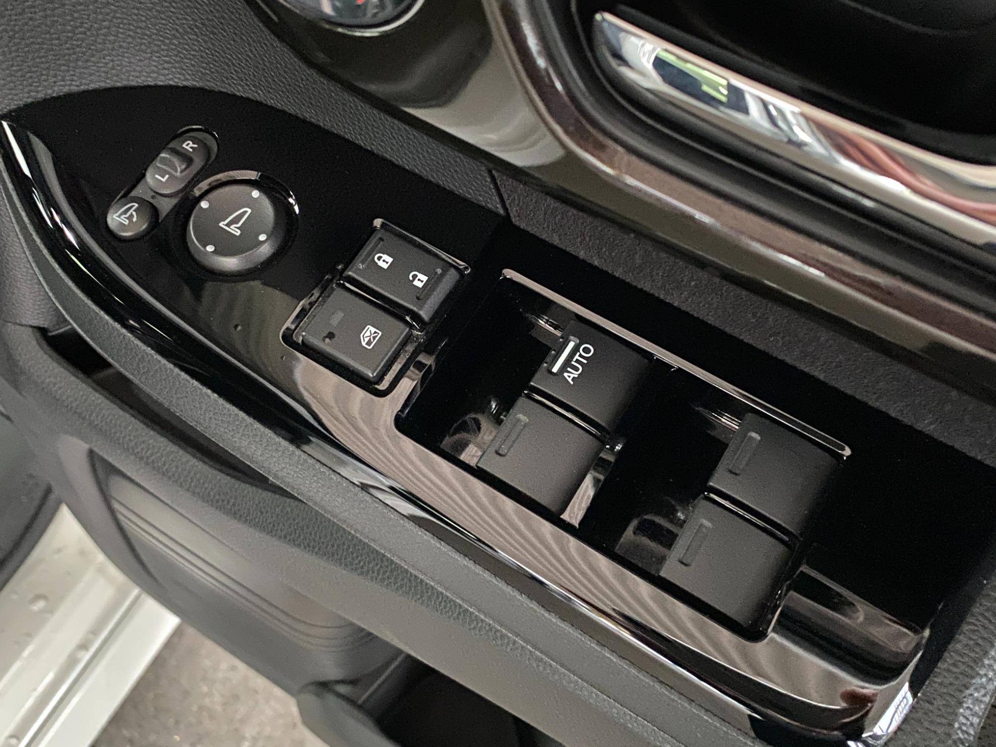 Ｎ－ＢＯＸカスタム