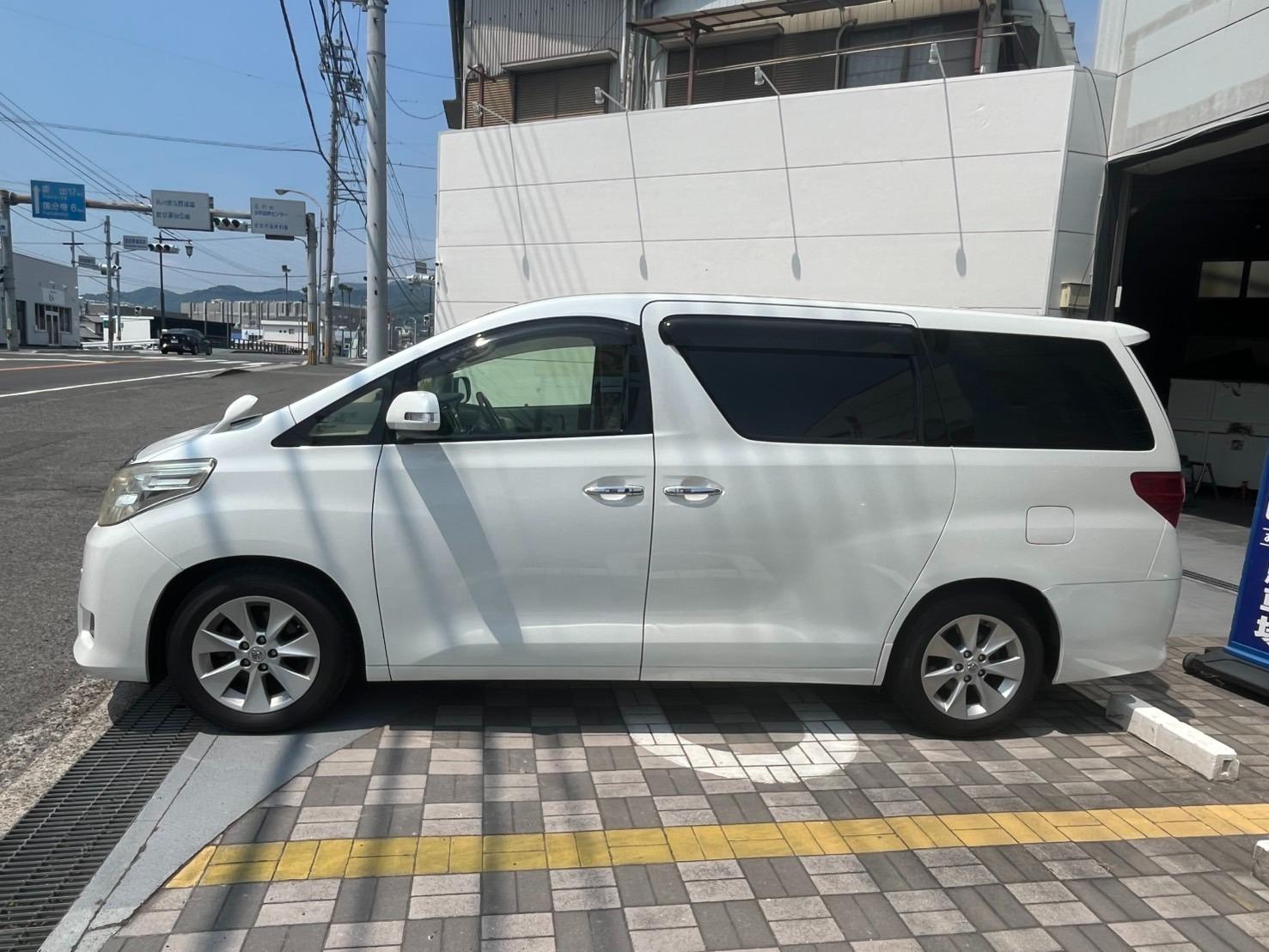 アルファード