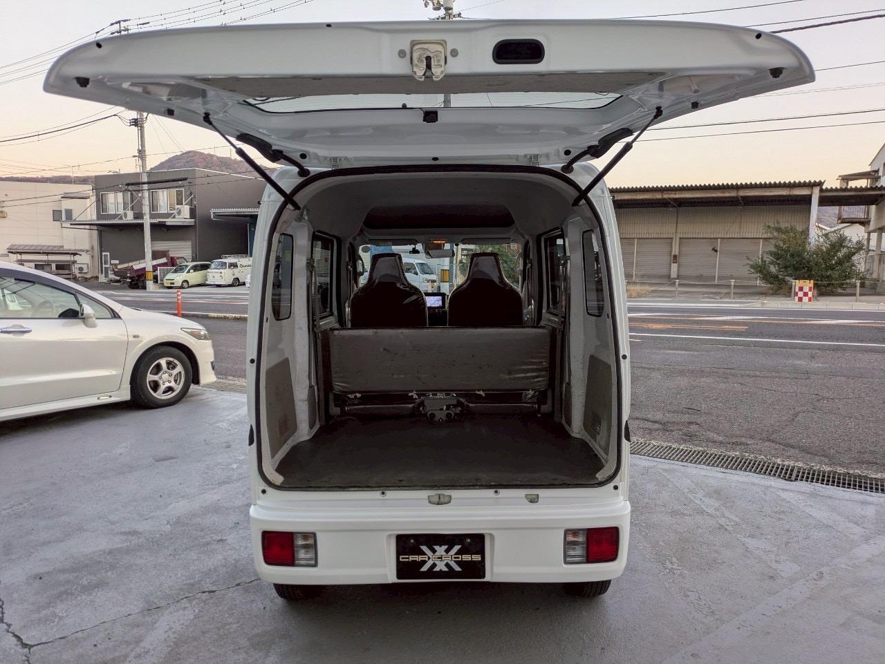 ＮＶ１００クリッパーバン