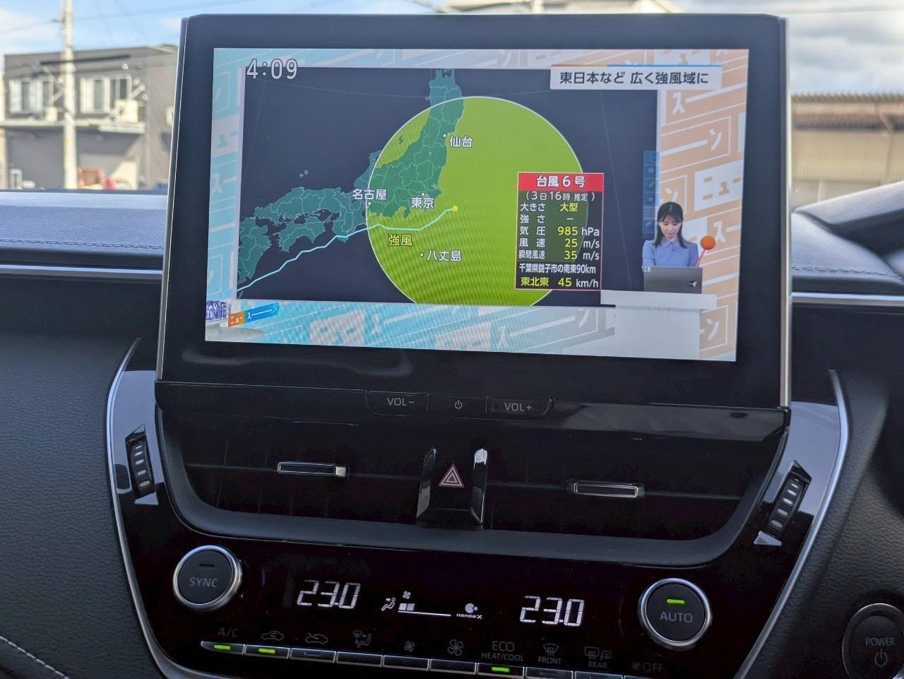カローラスポーツ