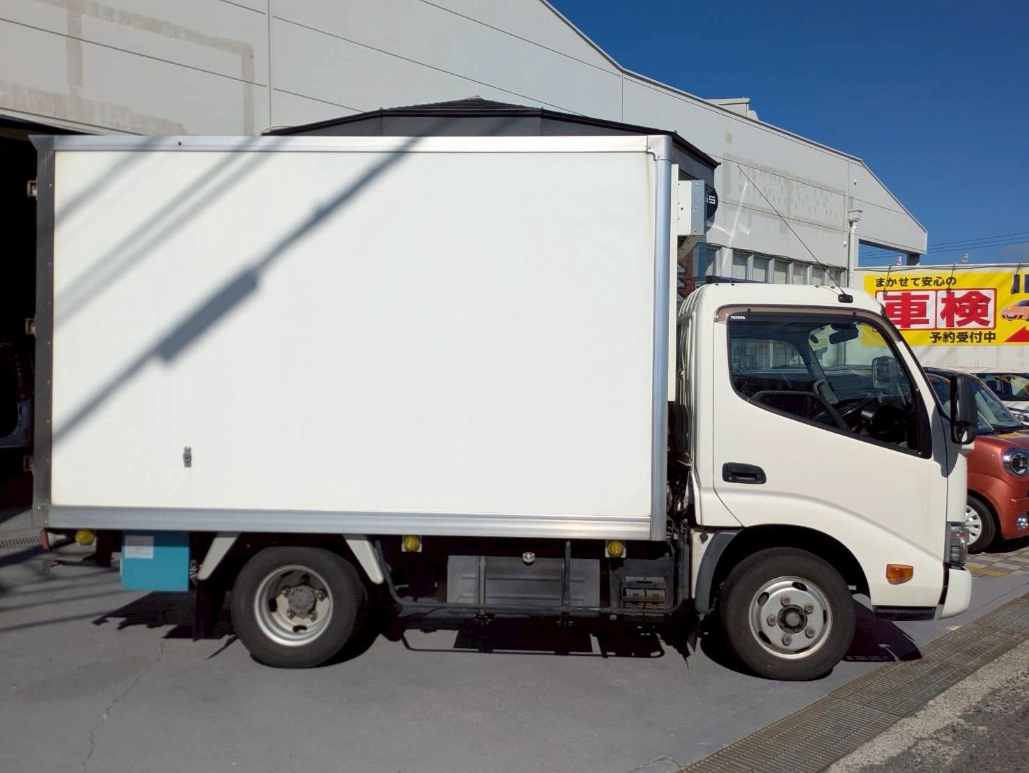 ダイナトラック