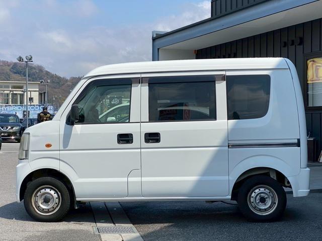 エブリイ