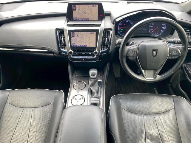 クラウンハイブリッド