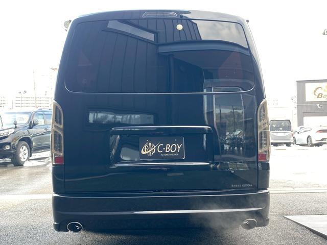 ハイエースバン