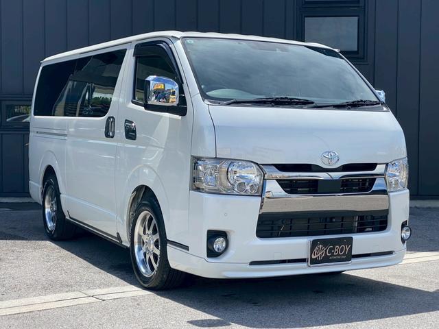 ハイエースバン