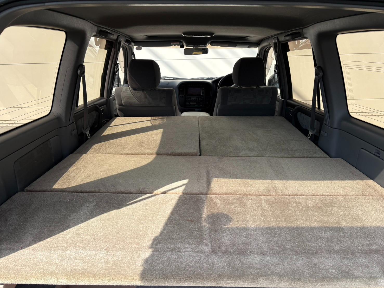 ランドクルーザー１００