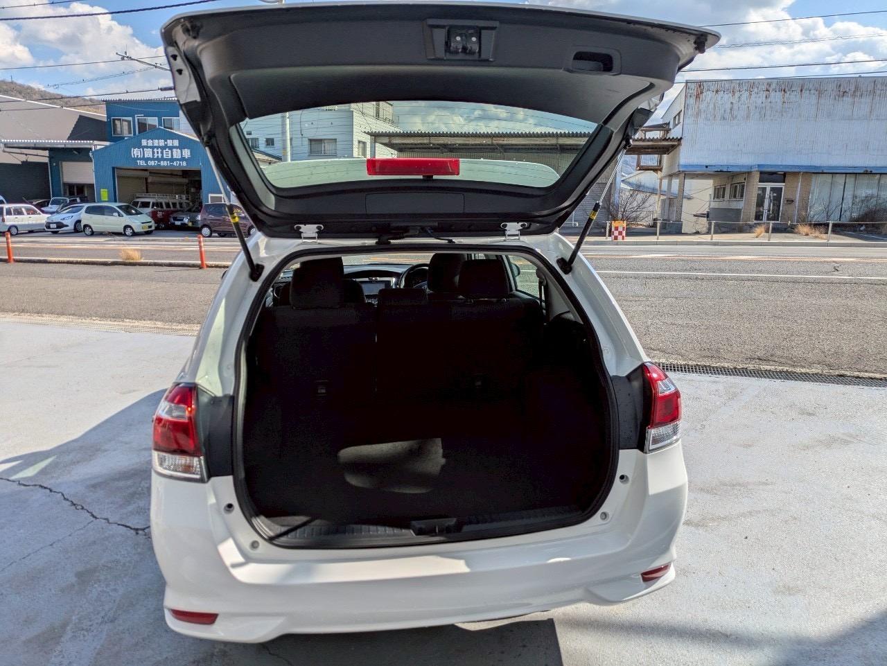 カローラフィールダー