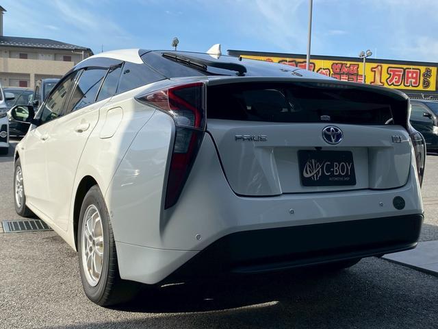 プリウス
