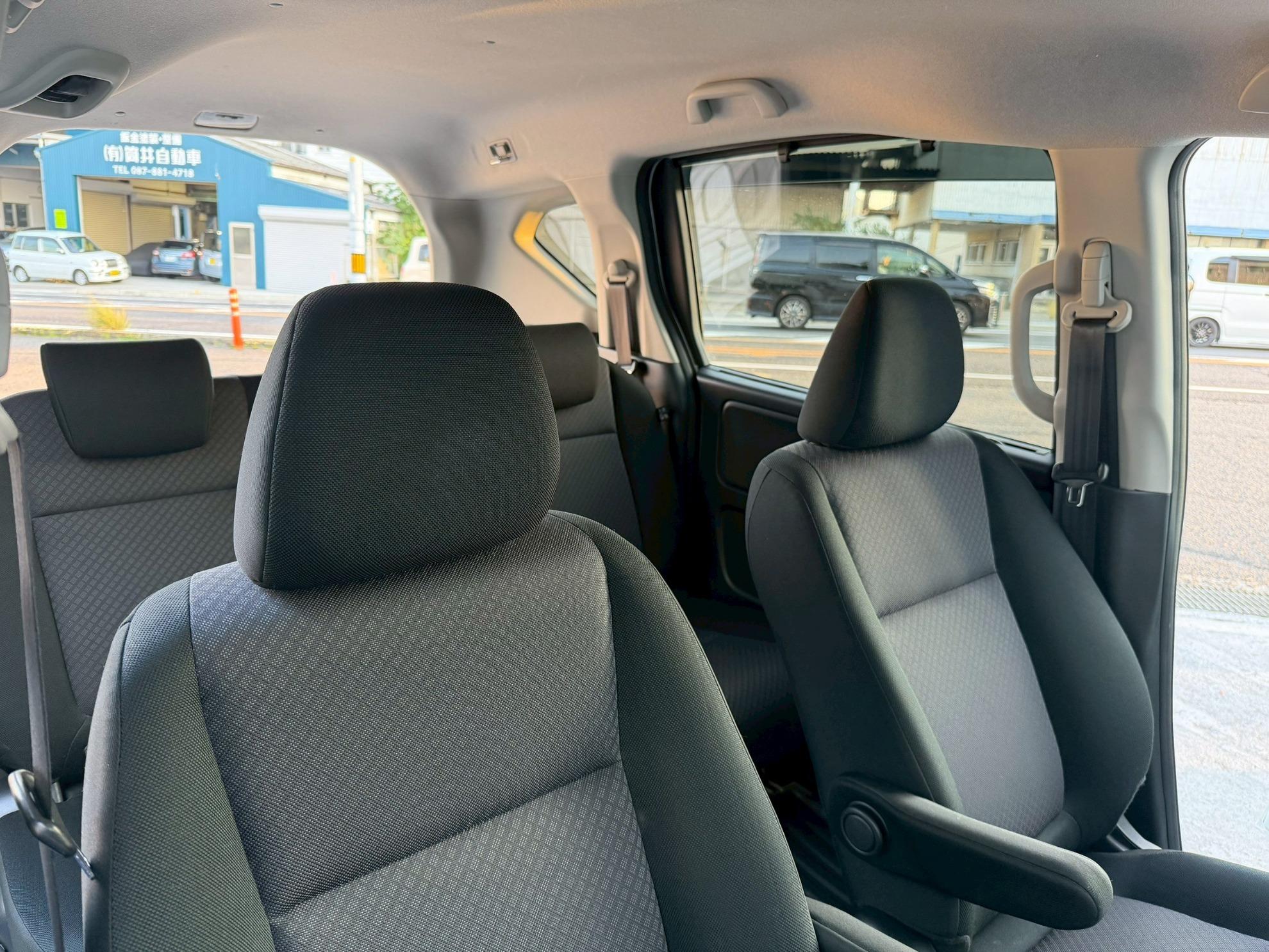 フリード＋ハイブリッド