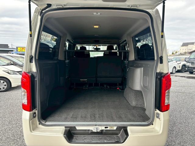 ＮＶ３５０キャラバンバン