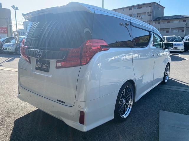 ヴェルファイア