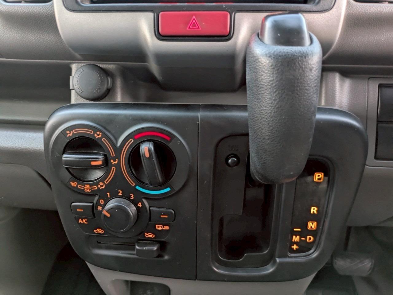 ＮＶ１００クリッパーバン