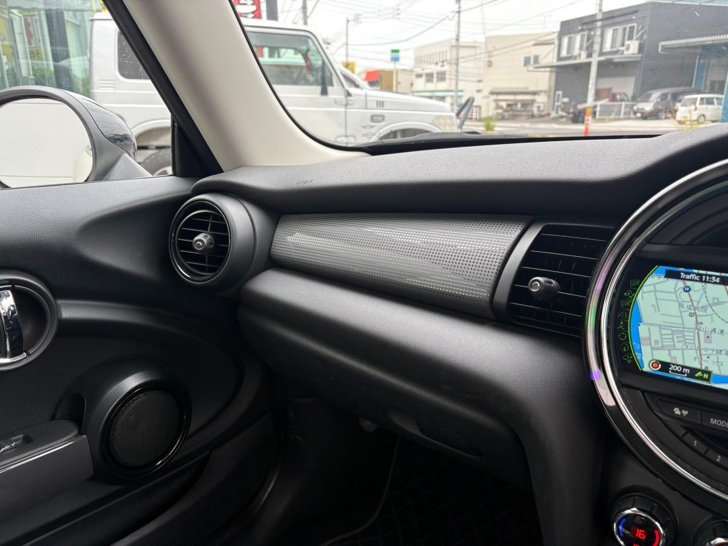 ＭＩＮＩ