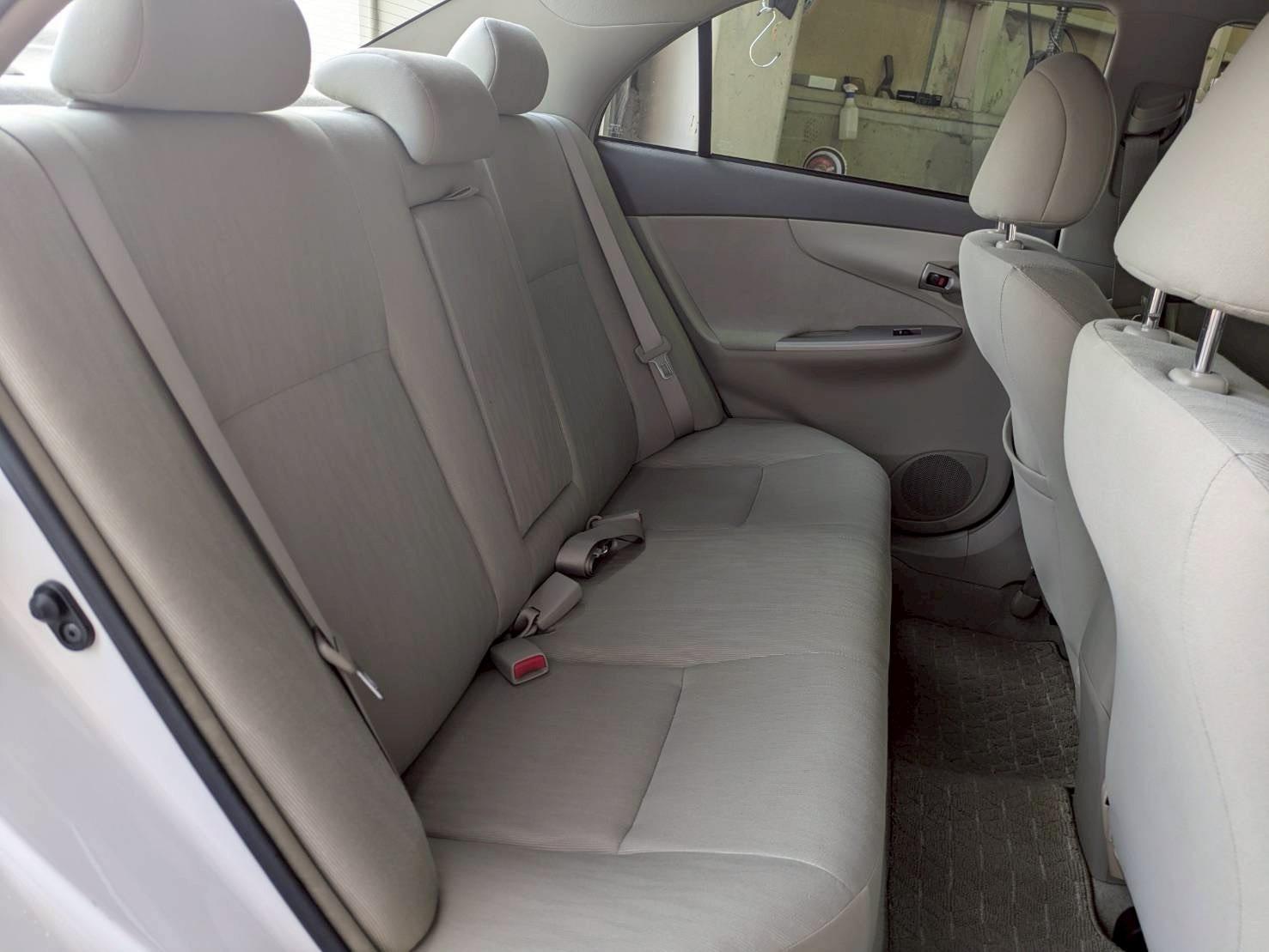 カローラアクシオ