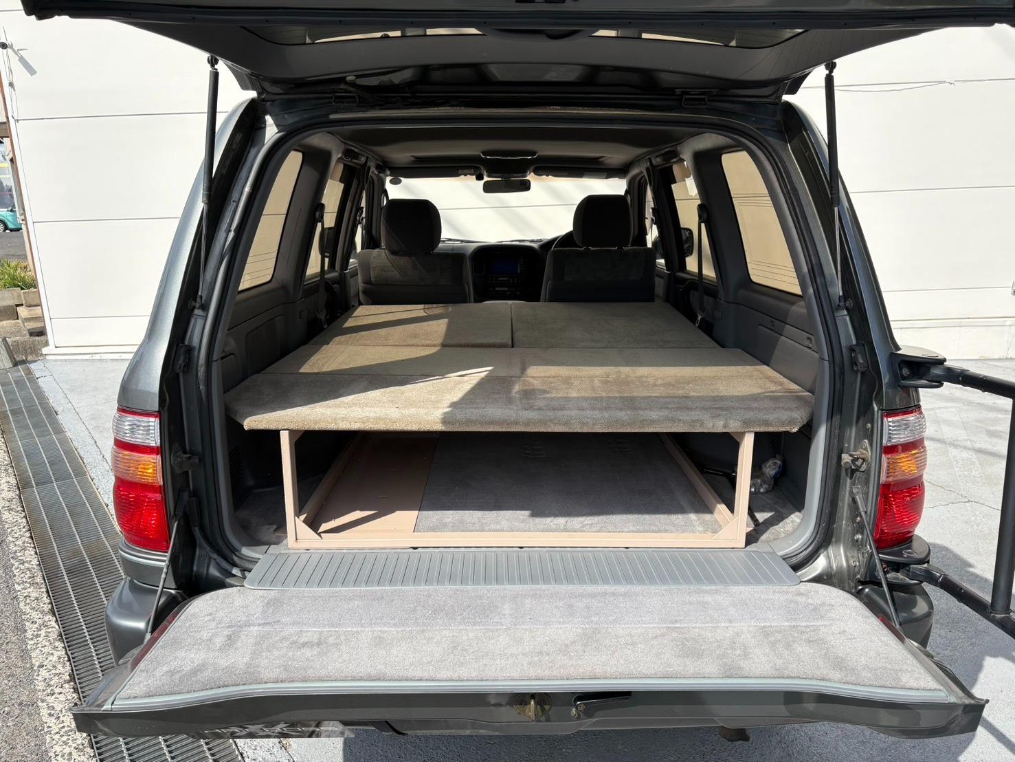 ランドクルーザー１００