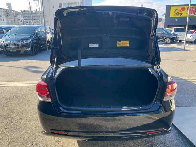 クラウンハイブリッド