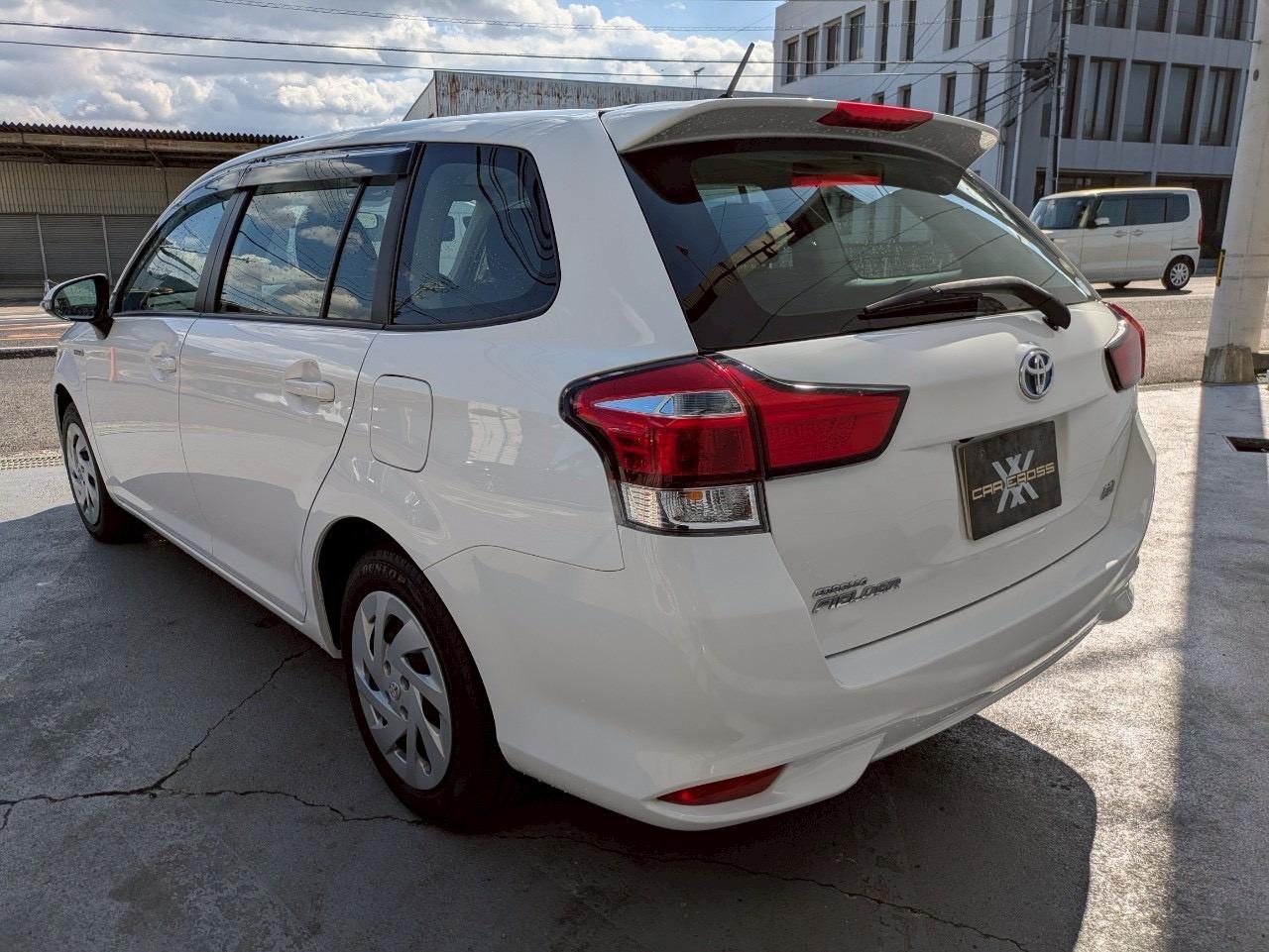 カローラフィールダー