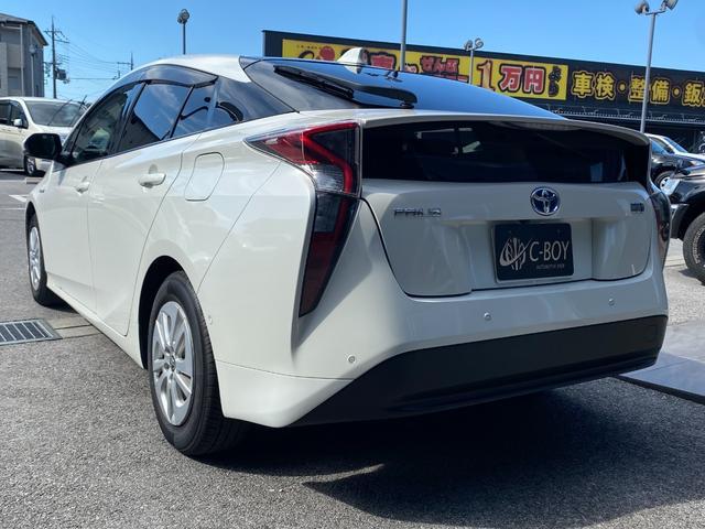 プリウス