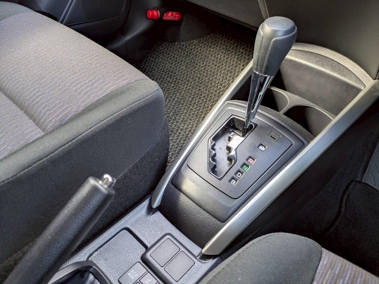 カローラフィールダー