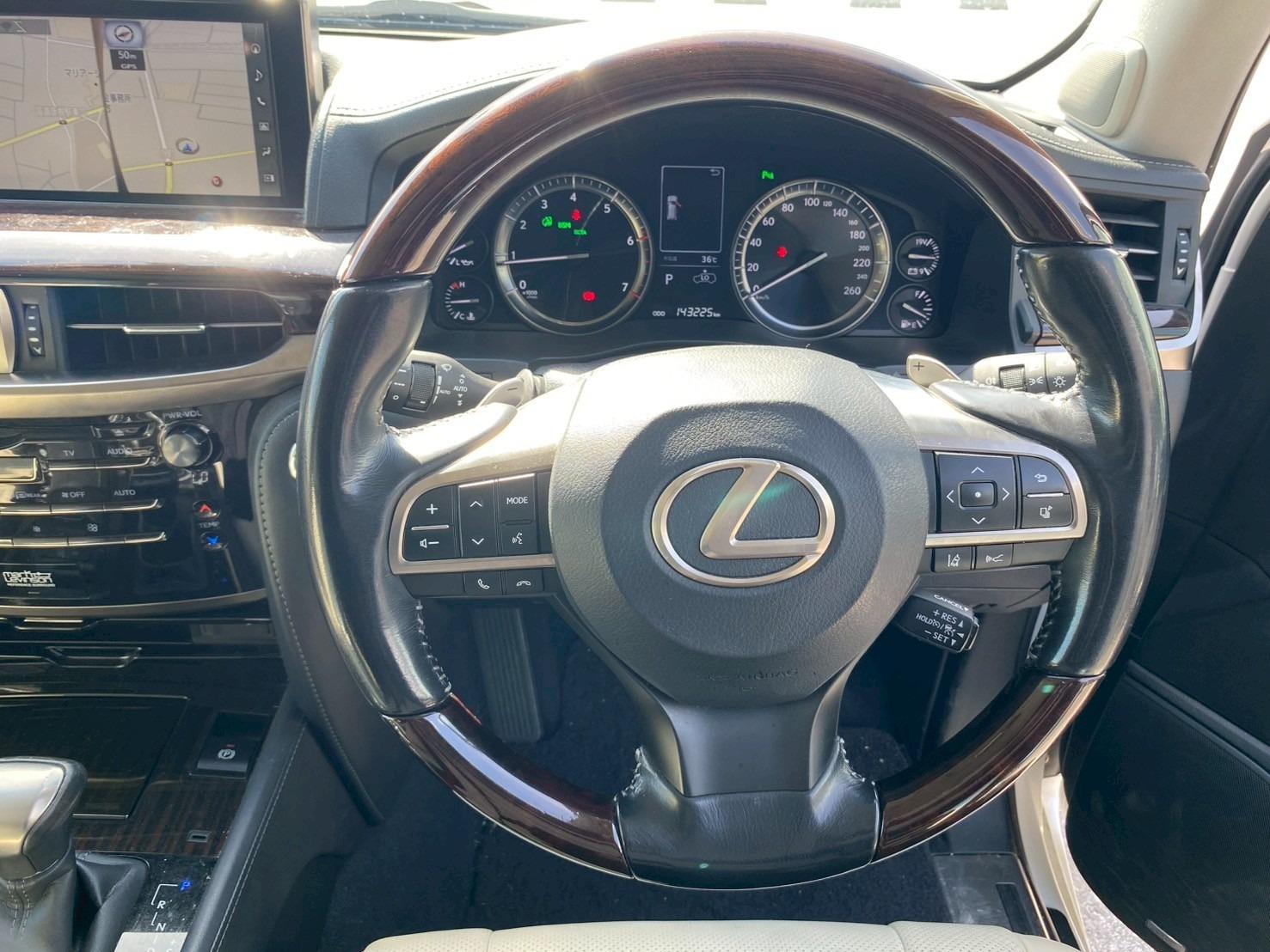 ＬＸ