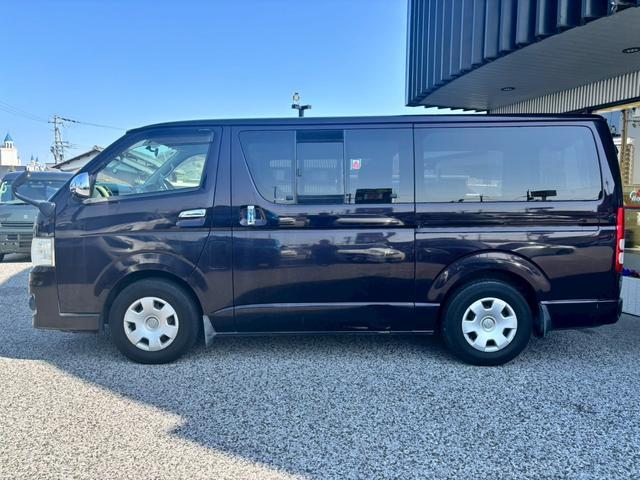 ハイエースバン