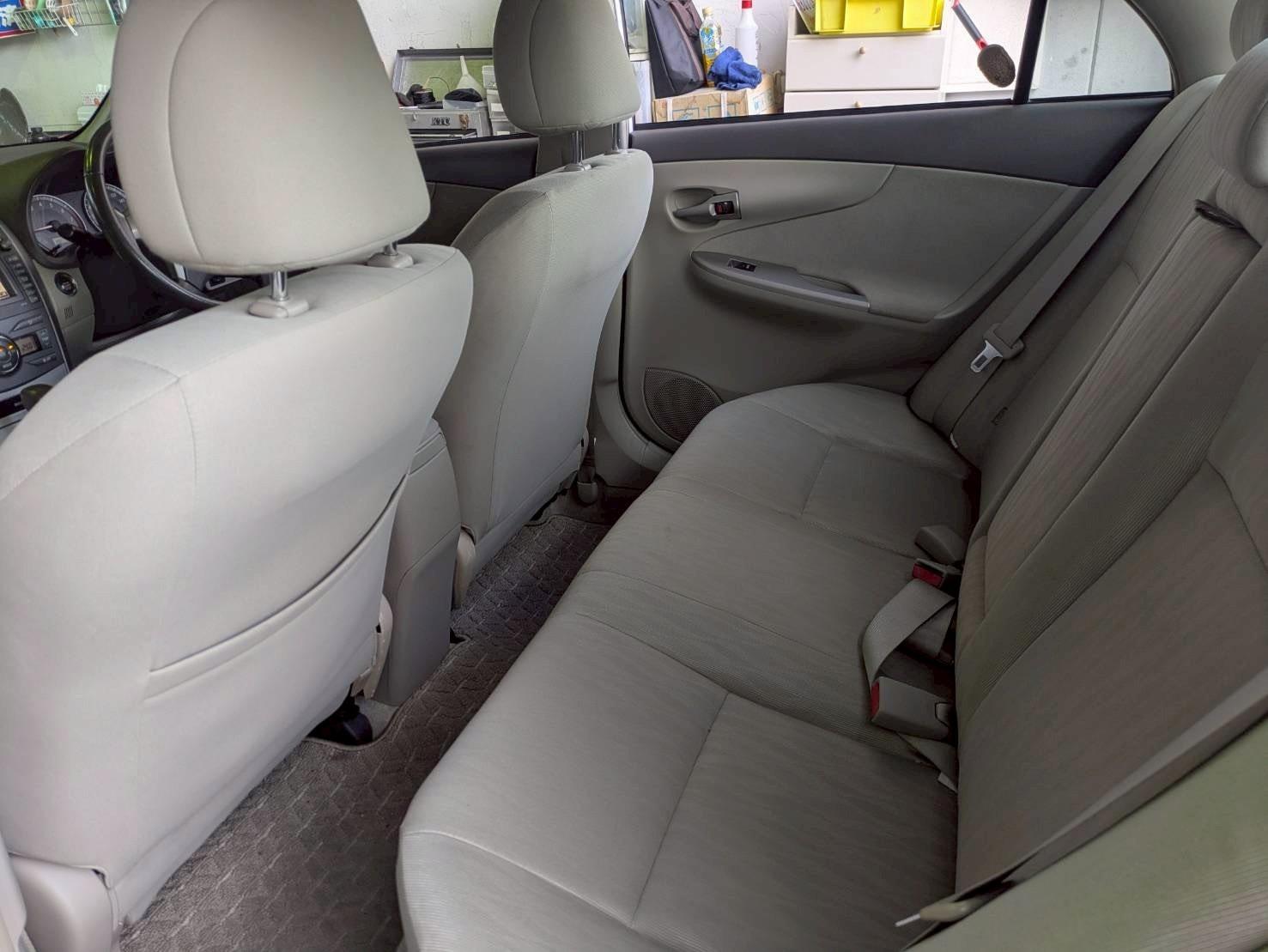 カローラアクシオ