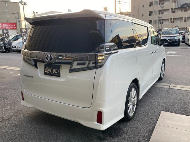ヴェルファイア