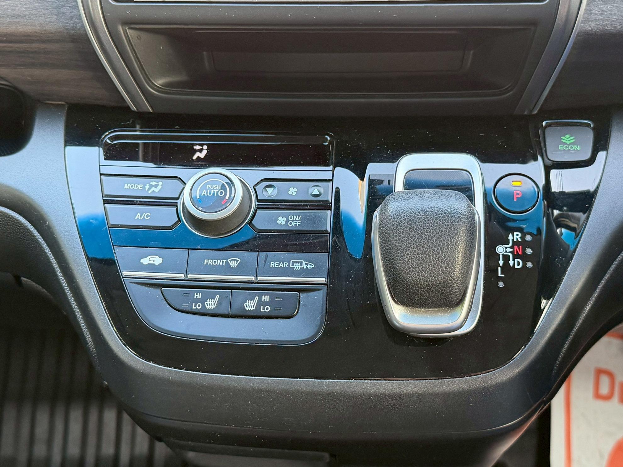 フリード＋ハイブリッド