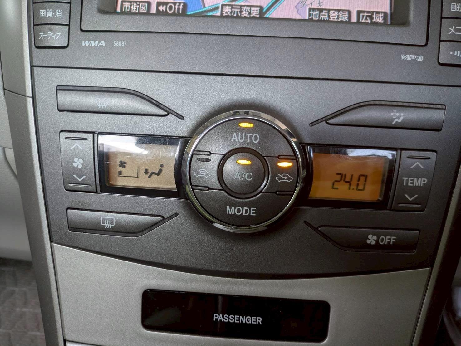 カローラアクシオ