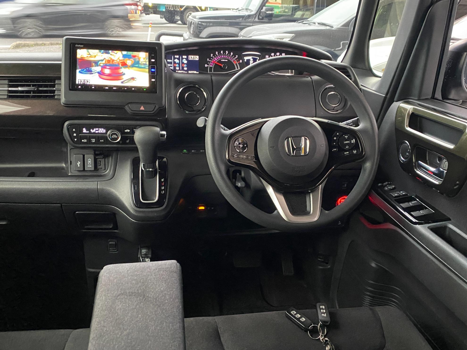 Ｎ－ＢＯＸカスタム