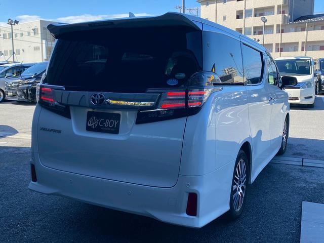 ヴェルファイア