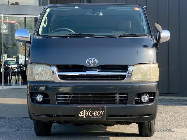 レジアスエースバン